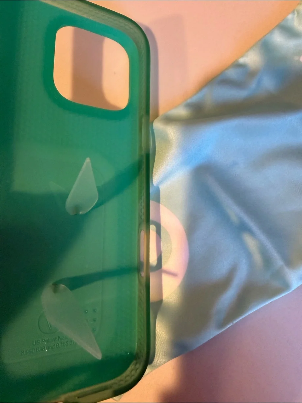 Loopy Case 16 Pro Max Mint Splash Phone Case with Loop and Matching Dust Bag